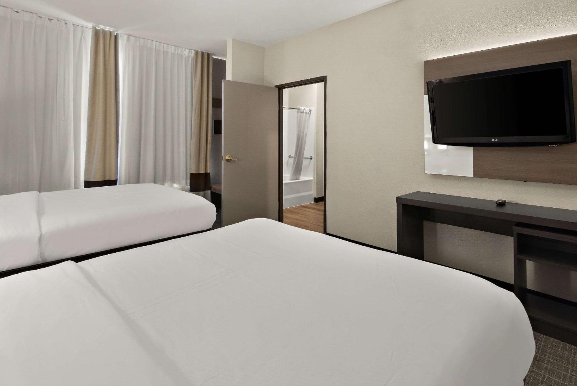 Comfort Suites Fort Worth North Fossil Creek Екстериор снимка